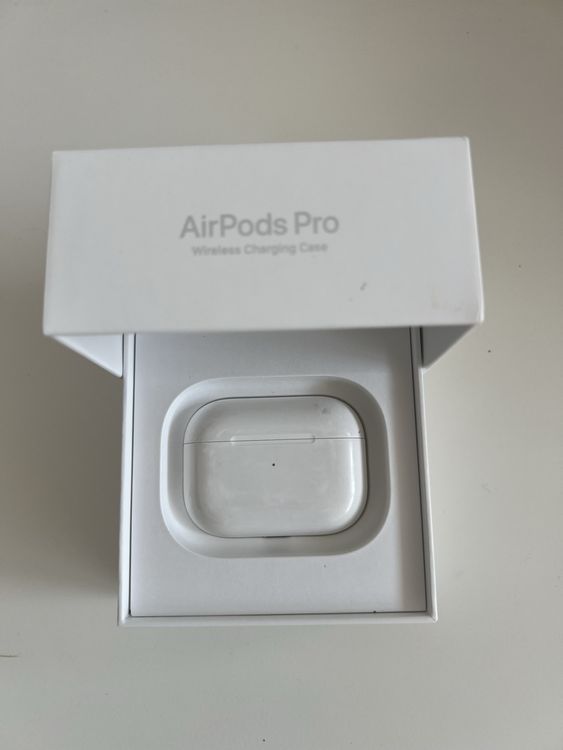 Apple Kopfhörer: Apple AirPods Pro Ladecase 1. Generation  – Gebraucht aus Bremgarten b. Bern von ete_petete 5