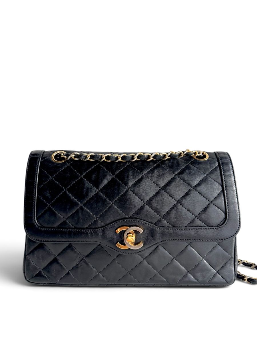 Chanel Borse da donna: CHANEL Lambskin Quilted Medium Double Flap Tasche – Usato da Kriens venduto da hannaandkiko
