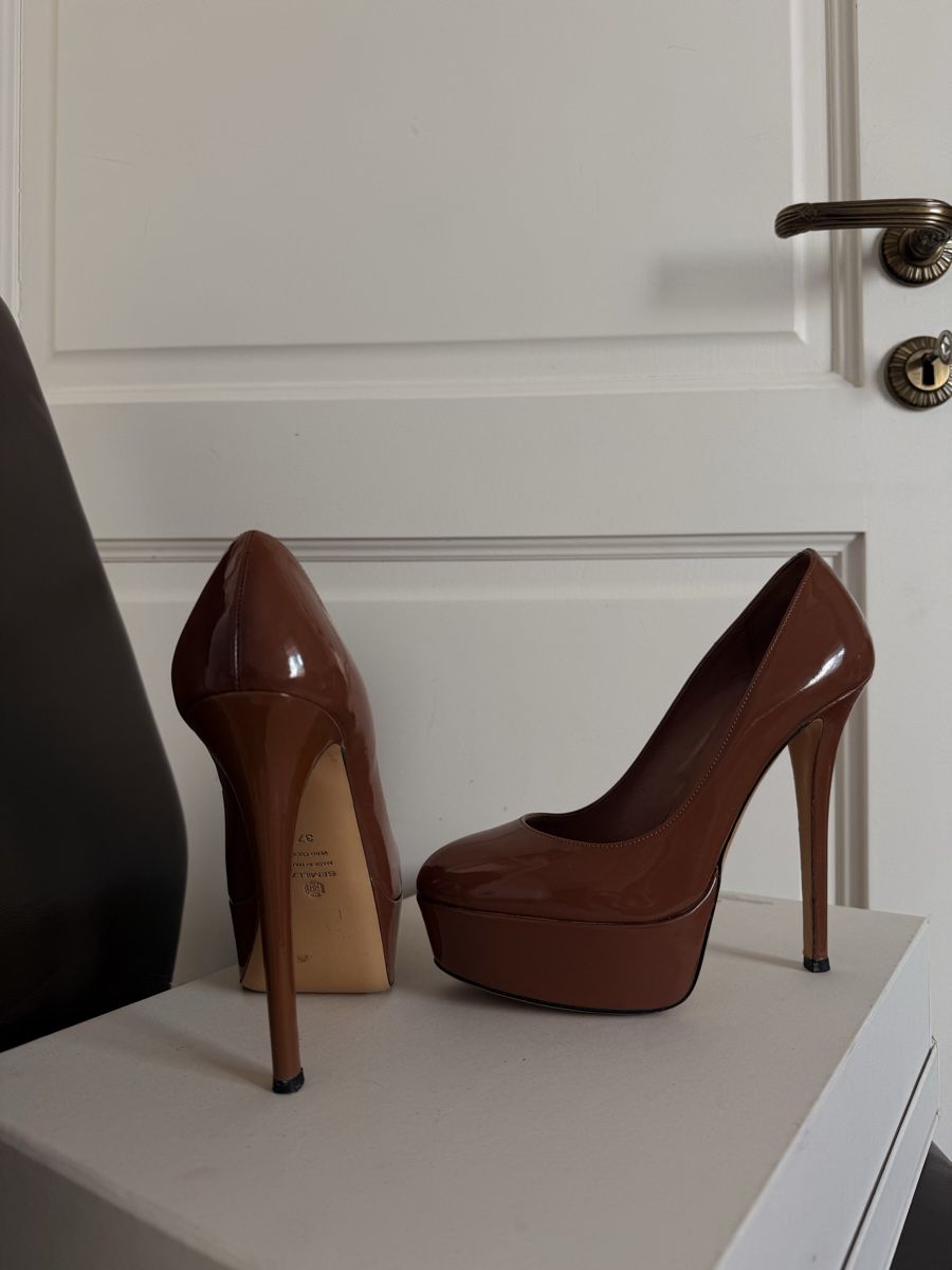 Scarpe da donna: Brown Platform Leather  Heels – Usato da Corsier-sur-Vevey venduto da Kristina.Nova 2