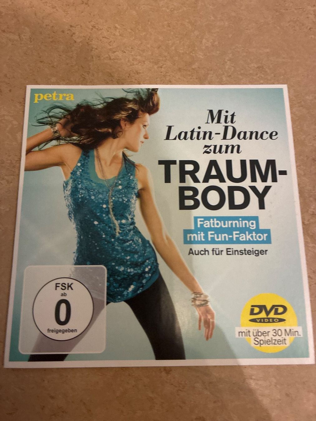 Tutti i DVDs: DVD- Mit Latin Dance zum Traumbody – Usato da Guntershausen venduto da Gloominati