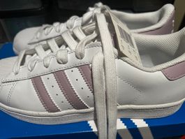 Adidas Superstar Sneaker, Damen Gr. 36 2/3, Neu!