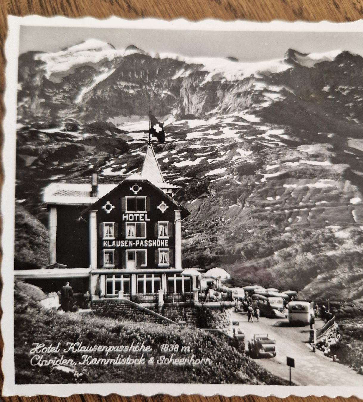 Cartoline postali: Hotel Klausen-Passhöhe 1946  Oldtimer, Poststempel Balm – Usato da Ebikon venduto da Donar50 1