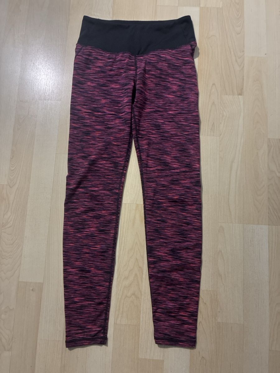 Leggings: Leggins S – Gebraucht aus Küssnacht am Rigi von Anacerna