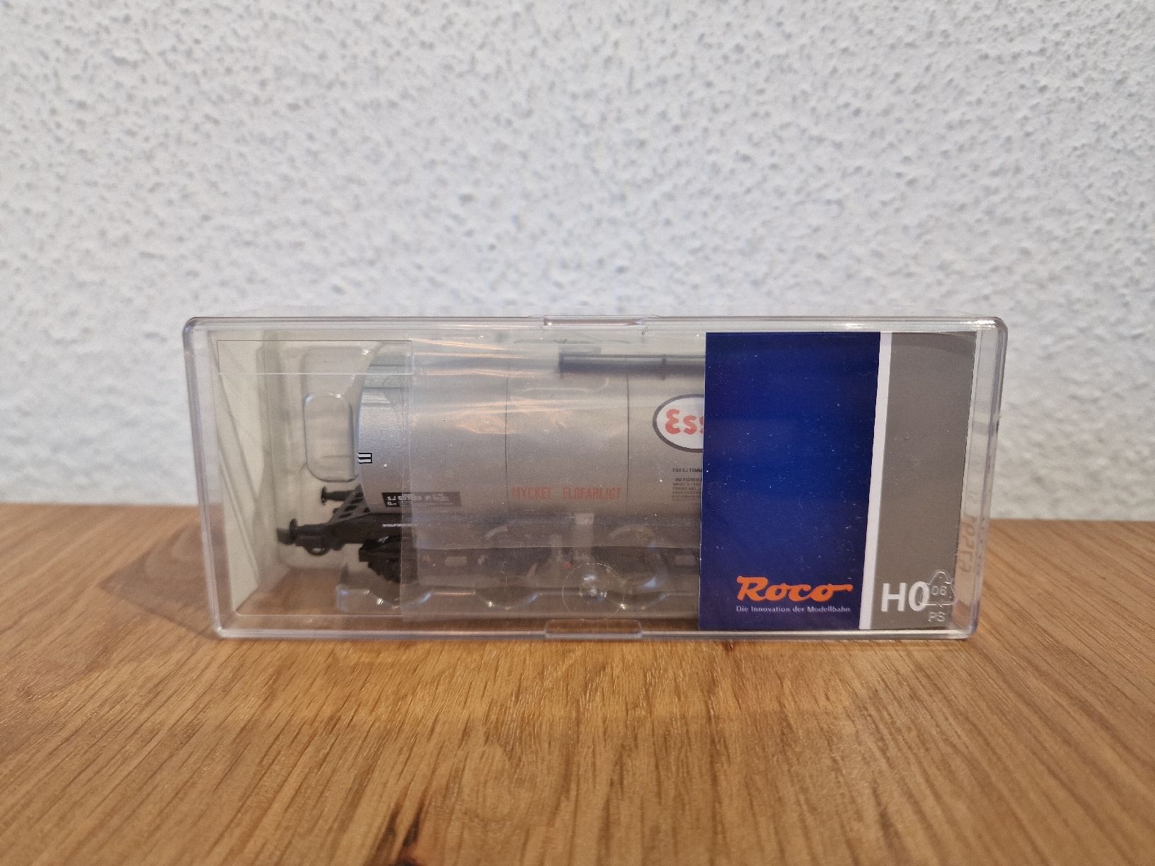 Roco Modelleisenbahnen: SJ Esso Tankwagen H0 – Neu (gemäss Beschreibung) aus Matten b. Interlaken von lor_hr9w 4