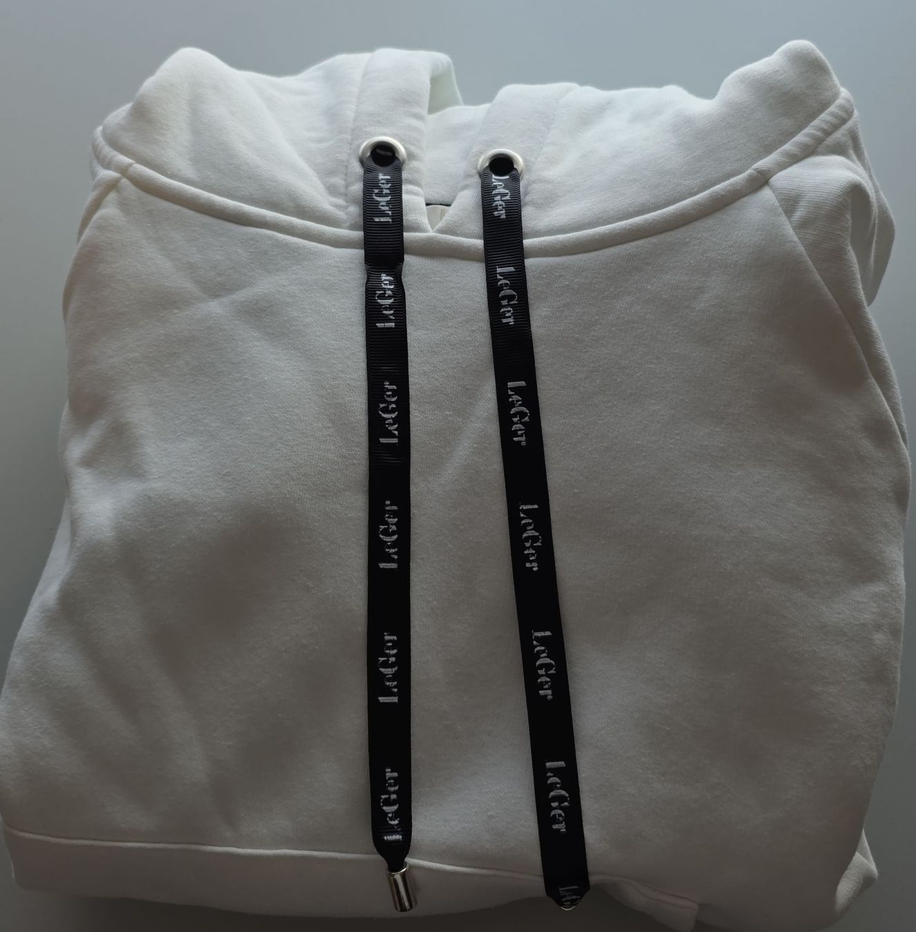 Pullover & Sweatshirts: Kapuzenpullover LeGer weiss - Gr. 34 – Neu (gemäss Beschreibung) aus Dagmersellen von buc_786y