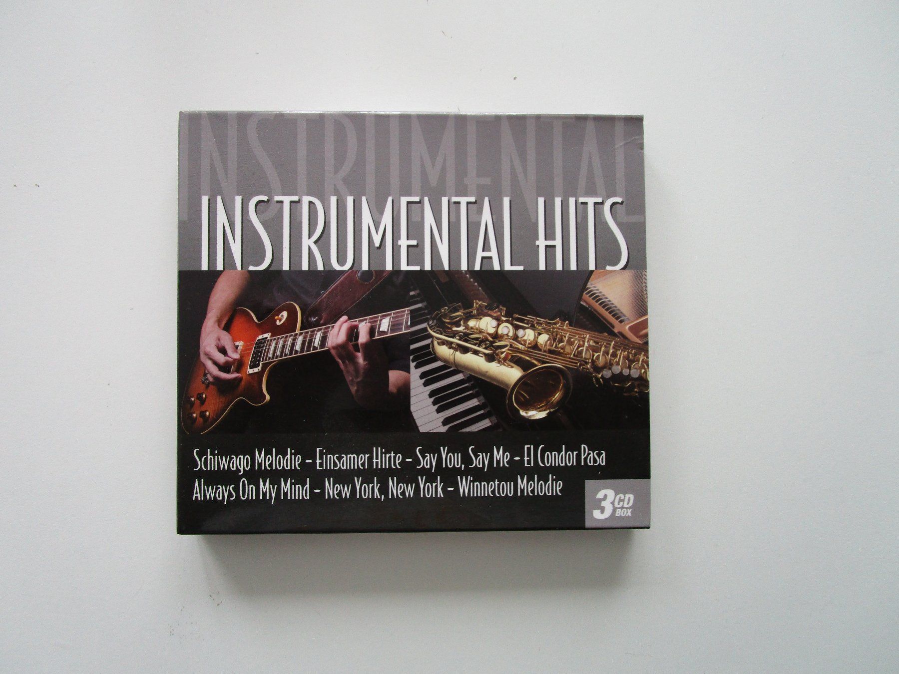 CDs: CD, Instrumental Hits – D'occasion à Grenchen par Bass25