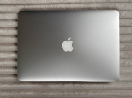 MacBook Air 13" (2017)  Top Zustand