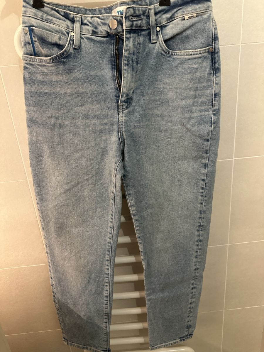 Mavi Jeans: MAVI Blue Jeans – Nuovo (secondo la descrizione) da Genève venduto da iri_ysd7