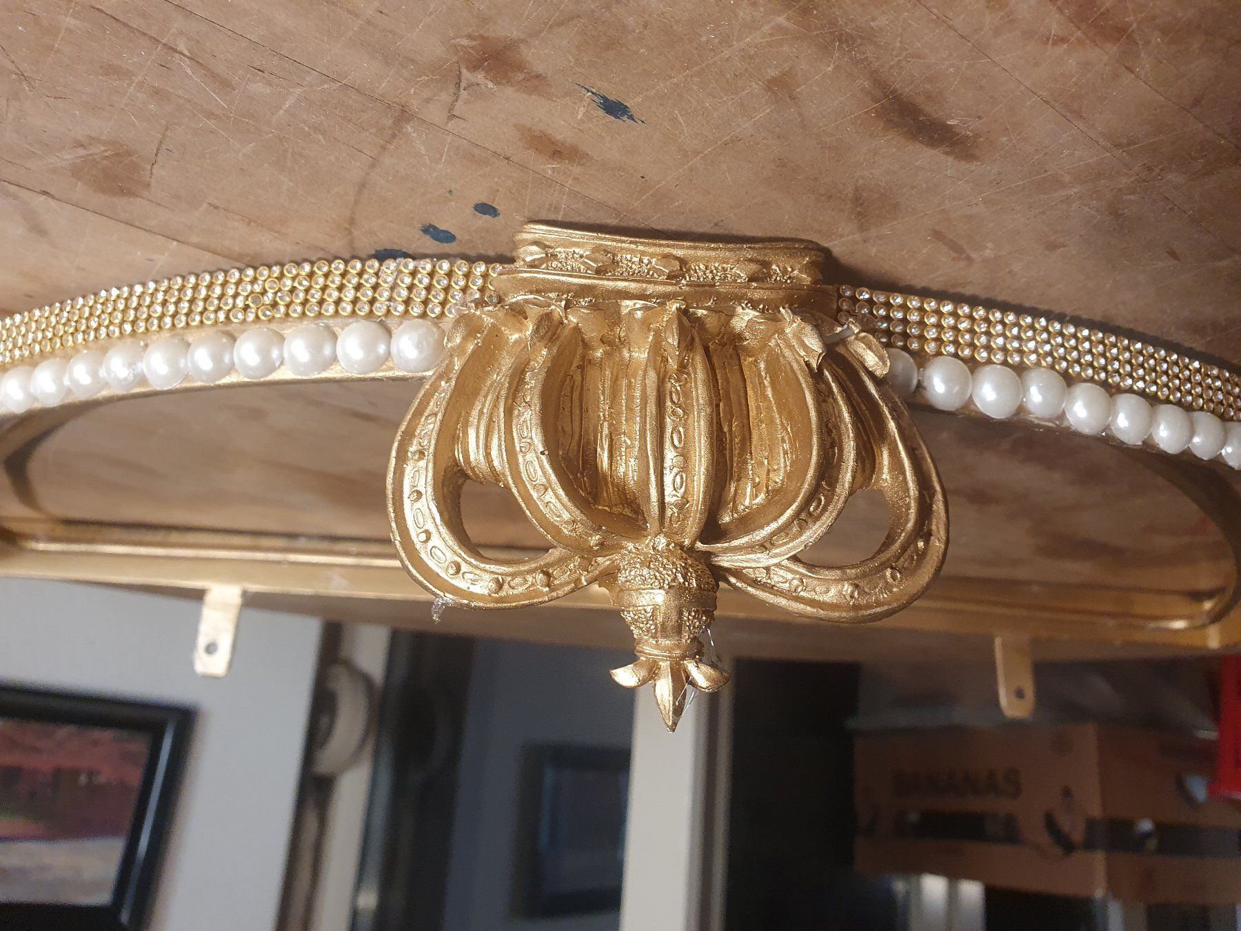Porte manteau: Garderobe mit Krone – D'occasion à Zürich par loosebone 1