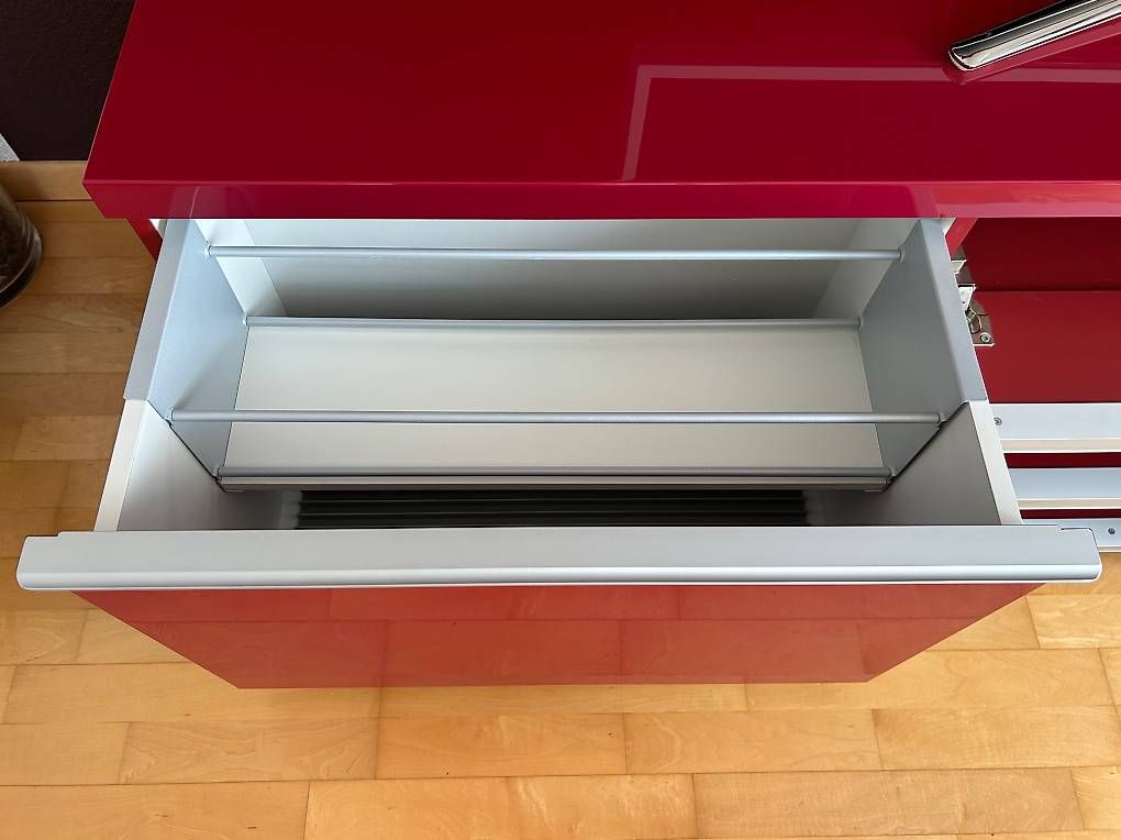 Mobili TV: TV Möbel mit Hängeschrank – Usato da Oberriet venduto da Quellhell 4