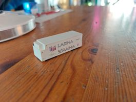 RhB Kühlcontainer "Ladina Seraina" für Tragwagen von Kato