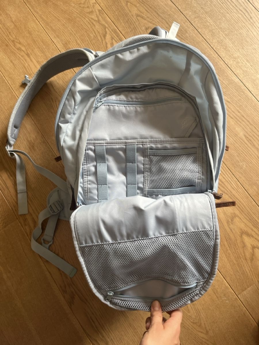 Satch Zaini: Satch Schulthek Nordic Ice Blue – Usato da Tann venduto da punto84 2