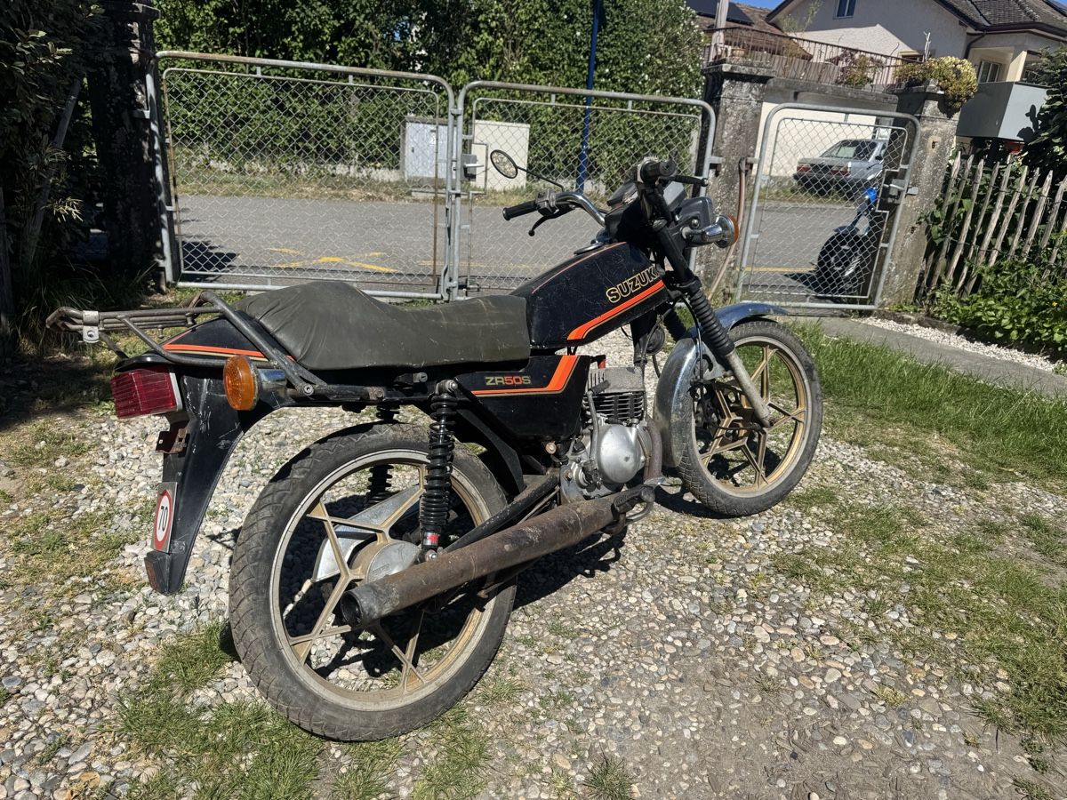 Suzuki Strada: Suzuki ZR 50 S – Usato da Yvonand venduto da Hondaaaaaaa 1