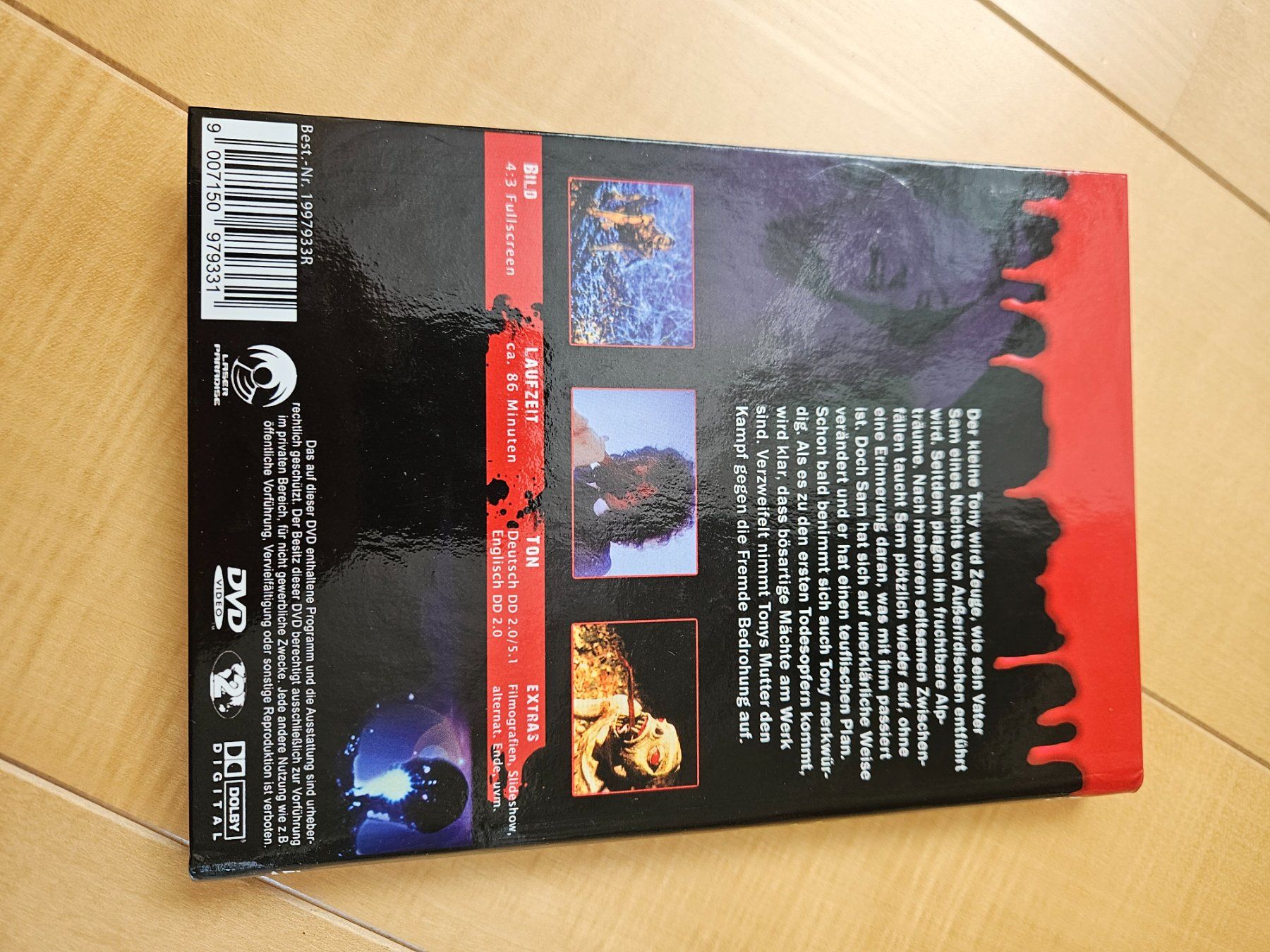 Tous les DVDs: XTRO - Kleine Hartbox - Red Edition – D'occasion à Wildberg par Reunionevents 1