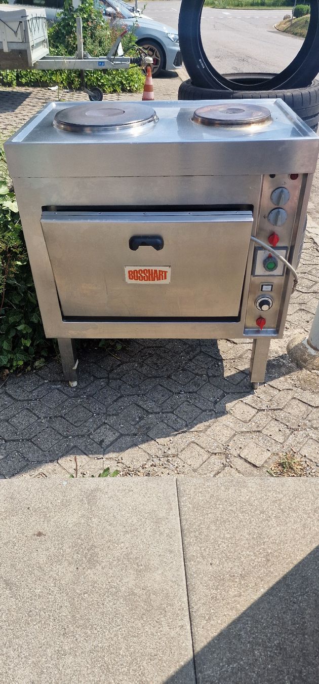 Elettrodomestici da cucina: Gastro kochherd & Backofen – Usato da Zürich venduto da zh_tech 3