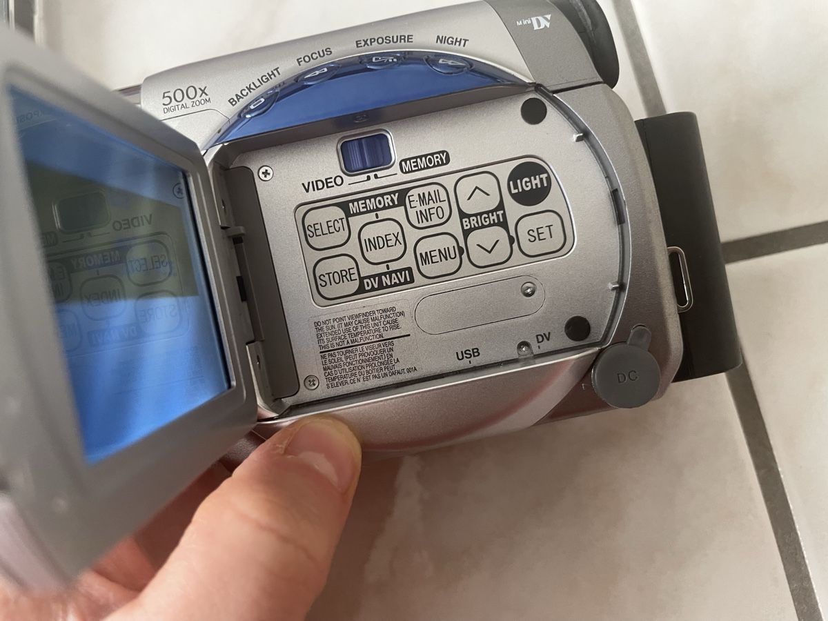 JVC Videocamere: JVC Video Kamera – Usato da Amriswil venduto da einkaufverkauf 3