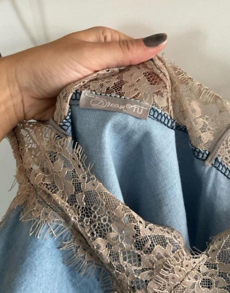Tops: Süsses Spitzen Top hellblau Gr. S-L, Neuwertig – Neu (gemäss Beschreibung) aus Zürich von cel_cw9k 3