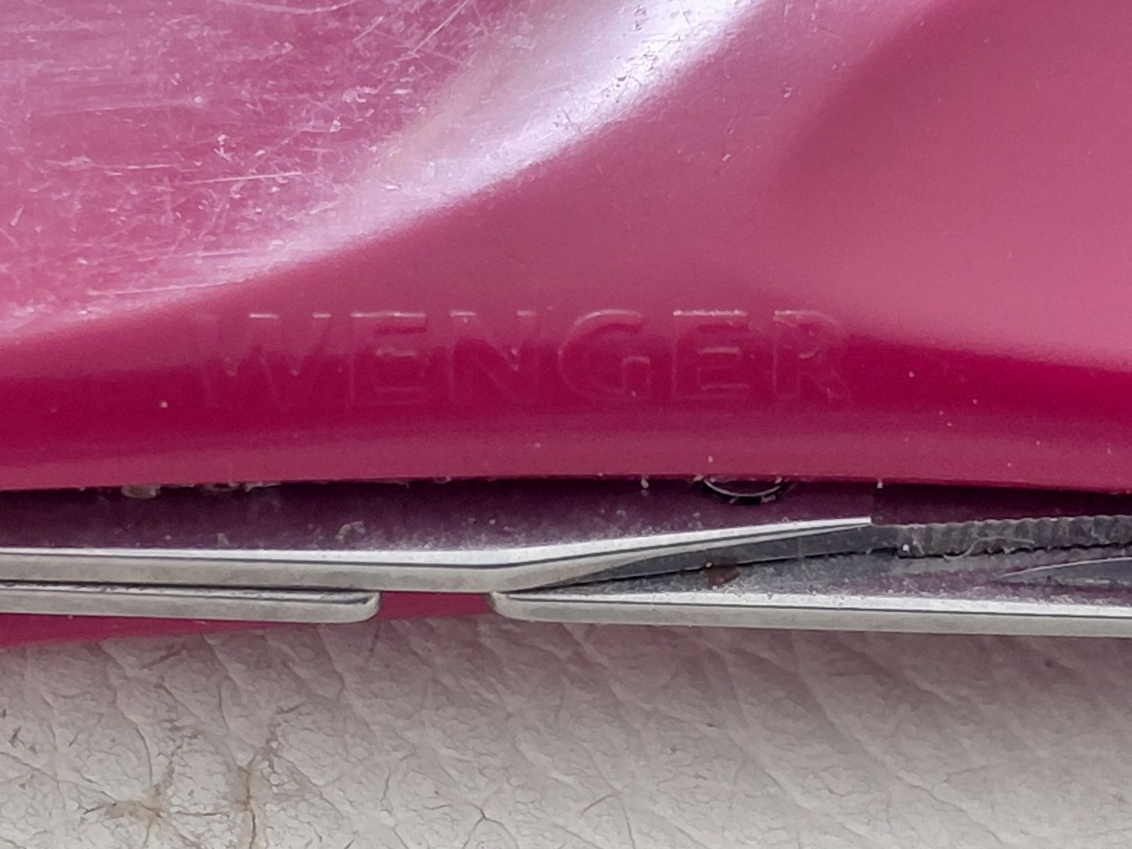 Wenger Taschenmesser: Wenger Evolution Taschenmesser rot mit Schere gebrauchter Zu – Gebraucht aus Belp von mar_76s8 3