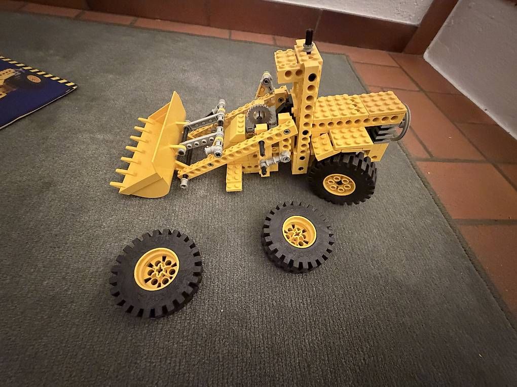 Baukästen: Lego Technic 8853 – Gebraucht aus Zürich von Voerny 4