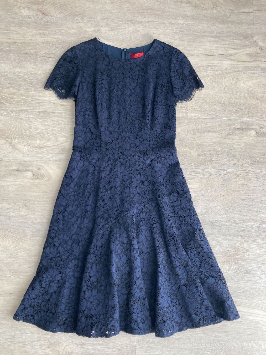Hugo Boss Vestiti: Neues Spitzenkleid Hugo Boss Grösse 36 – Nuovo e nell'imballaggio originale da Wohlen AG venduto da SZS30 2