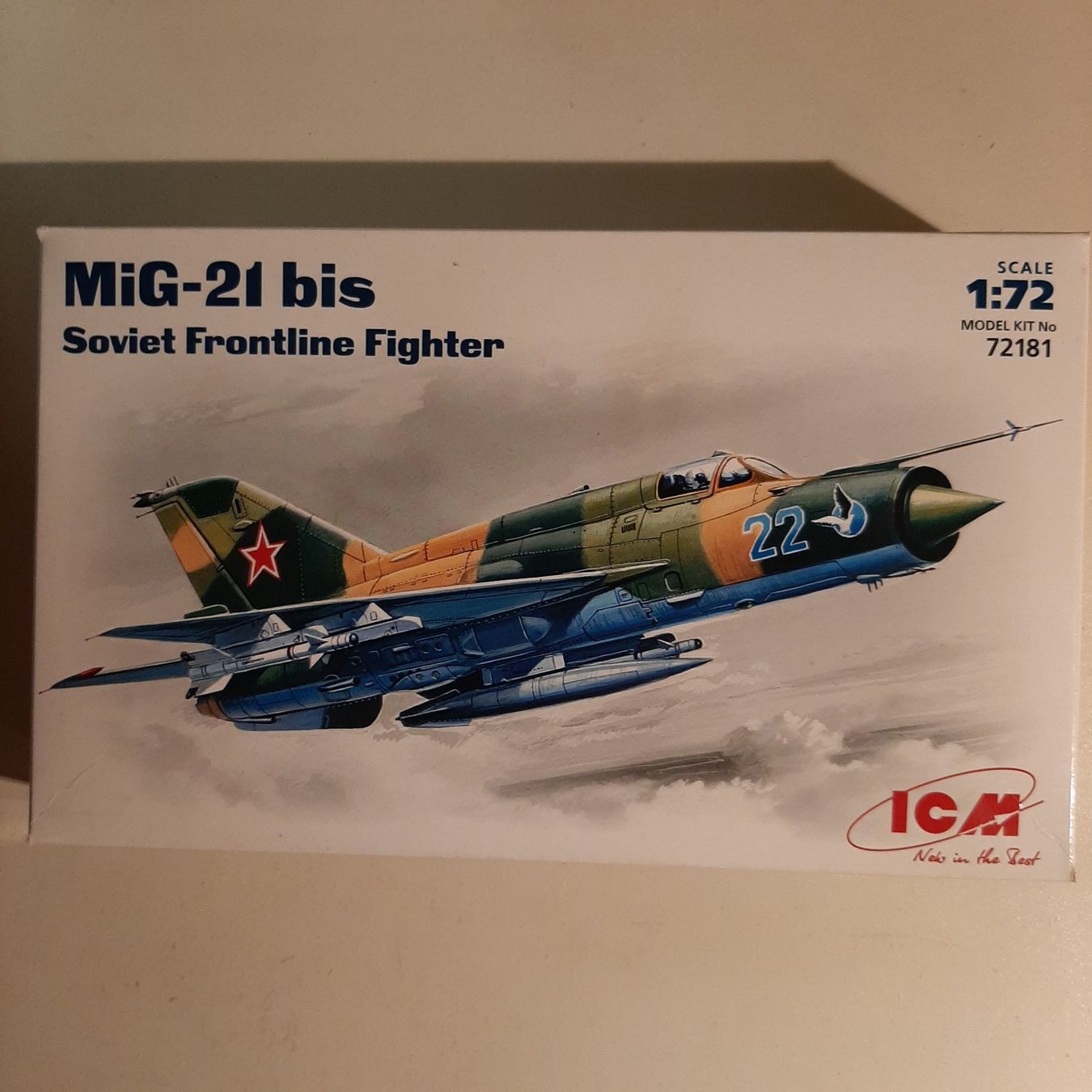 Kit di modellismo & Modellini statici: 2087 ... MIG-21 bis ... ICM 72181 – Nuovo (secondo la descrizione) da Bonstetten venduto da Benibanny59