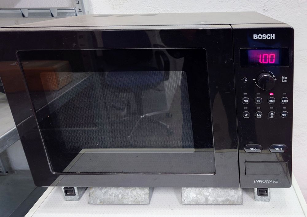 Bosch InnoWave Mikrowelle 900W Kaufen auf Ricardo