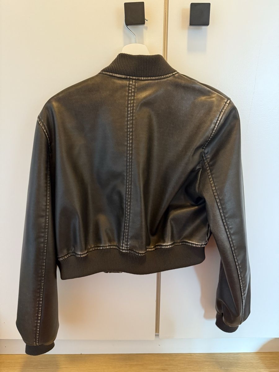 Zara Jacken: Zara Bomberjacke – Gebraucht aus Thun von Julia1406 2