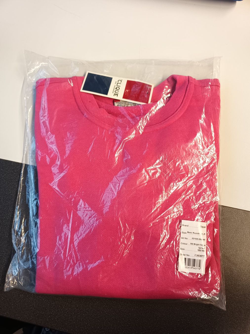 Maglioni & Felpe: Restposten Pullover Pink 150/160 (k) – Nuovo e nell'imballaggio originale da Oberegg venduto da A-Z.Handel.Loehrer