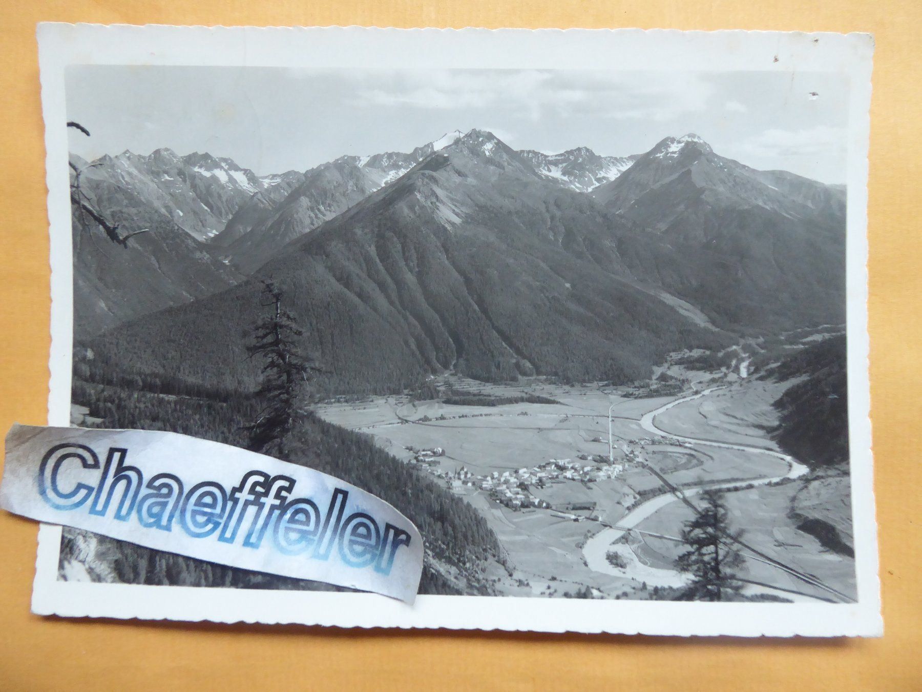 Ansichtskarten: Zernez. Blick gegen Schw. Nat. Park – Gebraucht aus Zürich von Chaeffeler