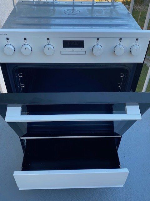 Electrolux Cucine: Electrolux EH7L4WE Einbauherd – Usato da Niederhasli venduto da Tigerproduct 8