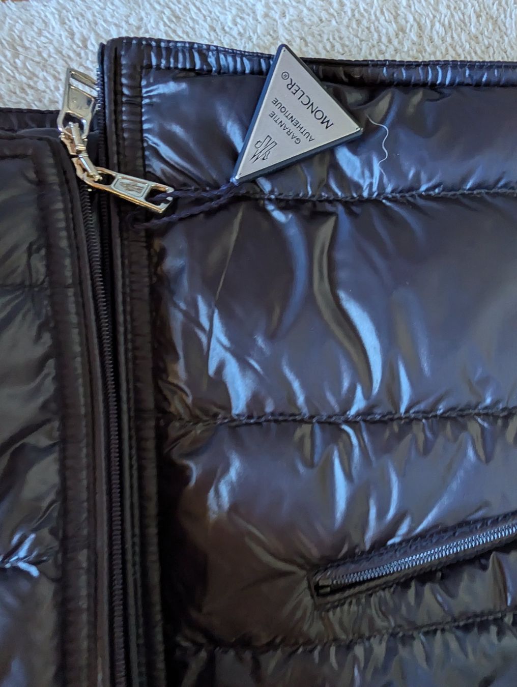 Moncler Gilets: Moncler Gui Gilet – Neuf (Voir description) à Ftan par pad_5kxh 1