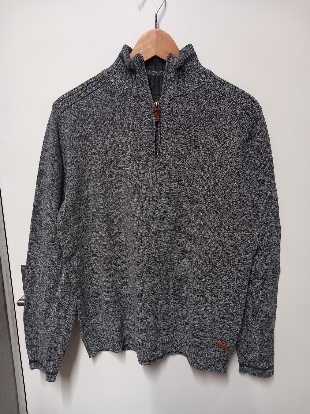 Tom Tailor Maglioni & Felpe: Tom Tailor Herrenpullover Gr. M, grau-meliert – Usato da Gwatt (Thun) venduto da umwelt-brocki