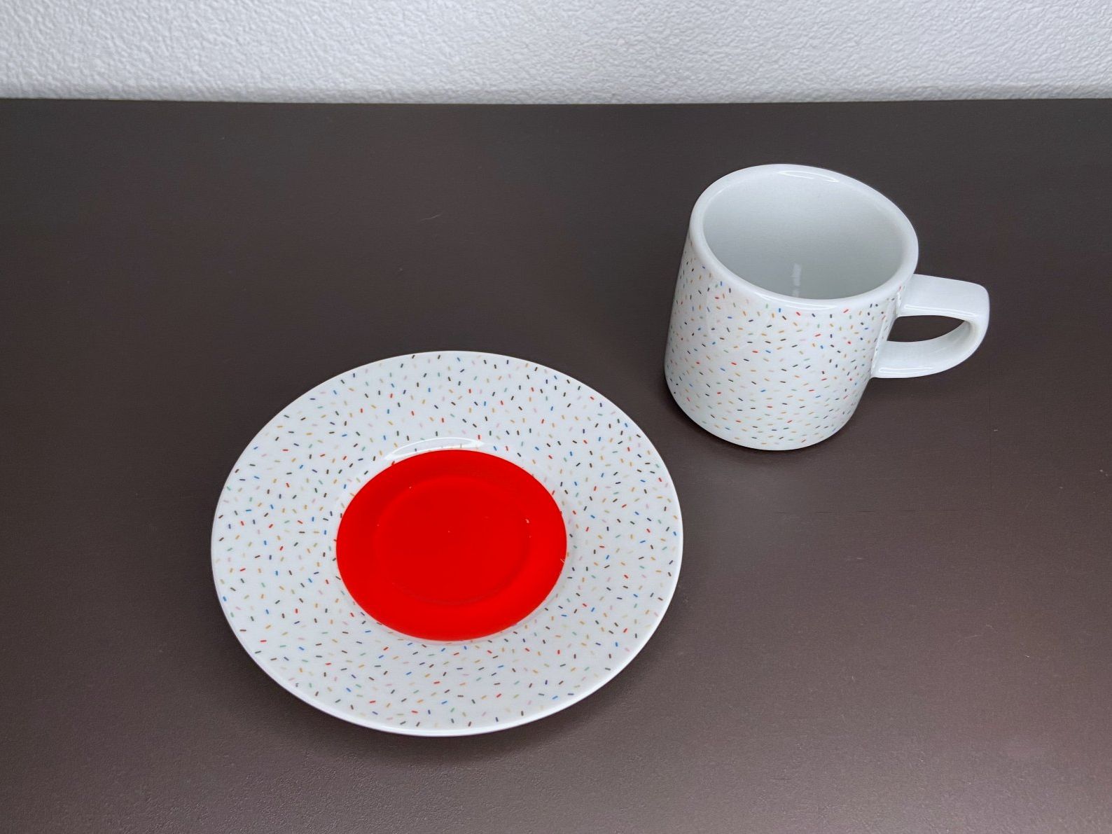 Pfister Tasses: Espressotasse Möbel Pfister 2020 – D'occasion à Birr par Jamonline 1