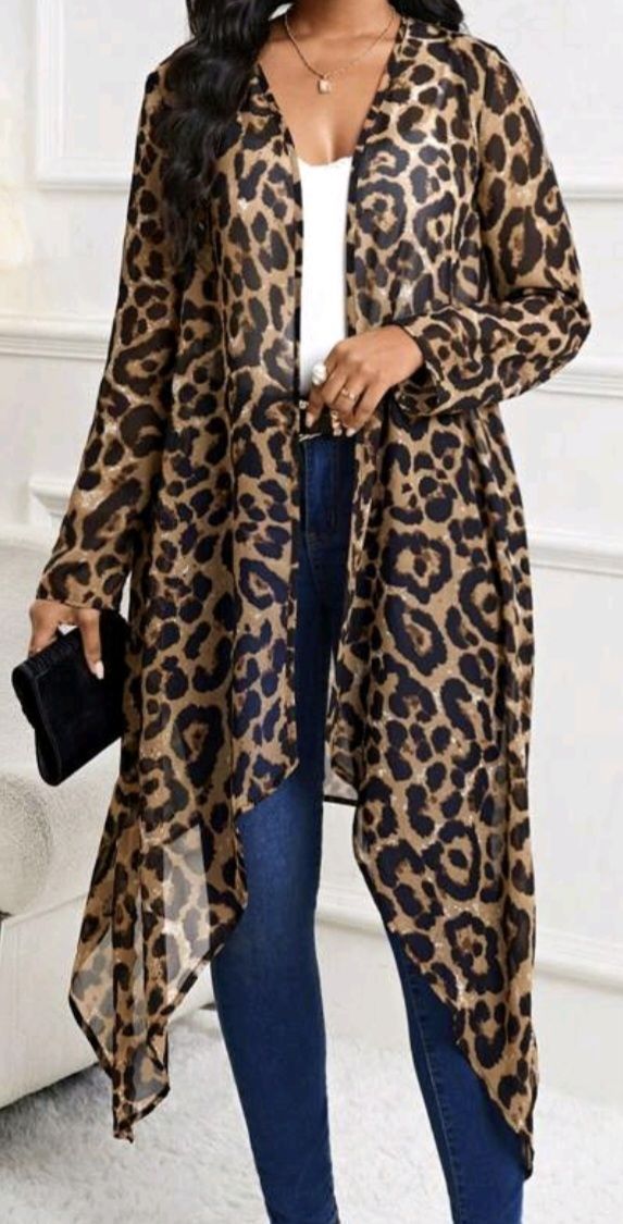Gilets & Westen: Cardigan long léopard léger, taille M – Neu (gemäss Beschreibung) aus Lausanne von Cassandra11