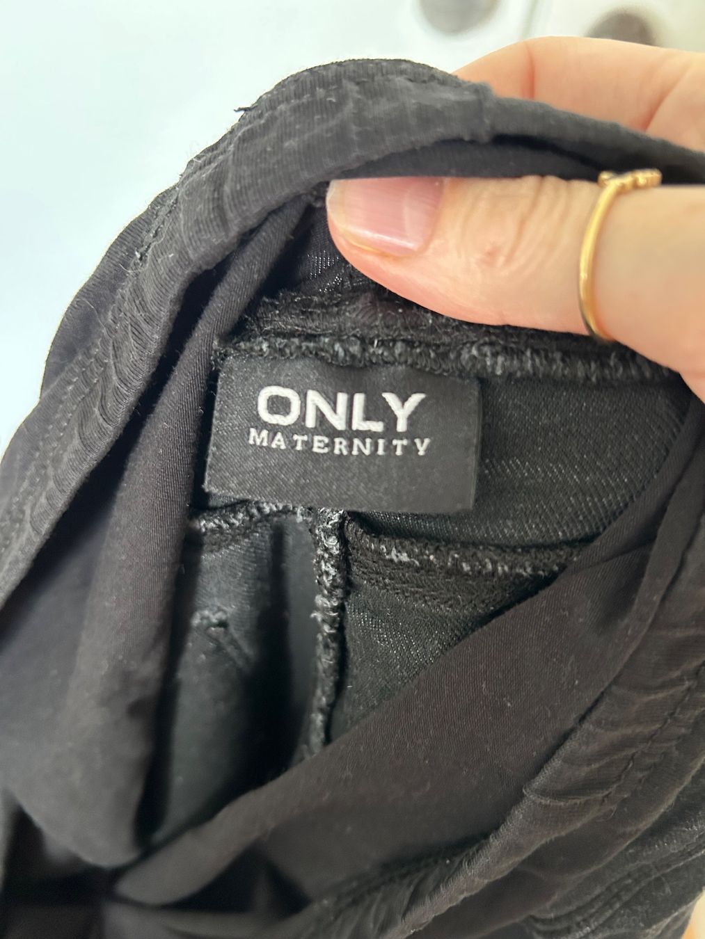 Only Pantaloni: Umstandshose Stretchjeans schwarz – Usato da Zürich venduto da predisha 2
