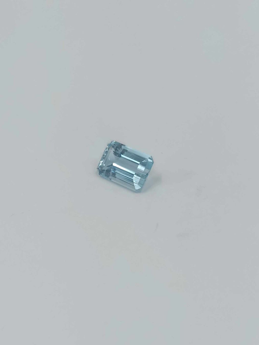 Pietre preziose: 1 OKTAGONALER AQUAMARIN 21.13 CT. – Usato da Luzern venduto da EdiGem 7