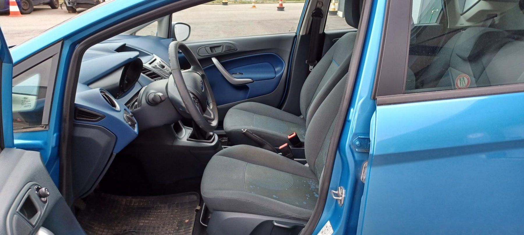 Ford Autos: Ford Fiesta 1.25i – D'occasion à Yverdon-les-Bains par  5