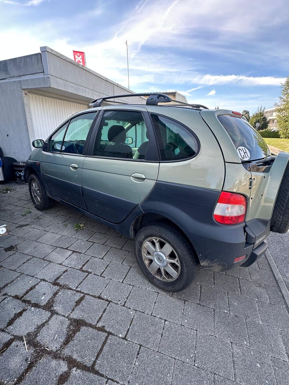 Autos: Renault Mégane Scénic Rx4 – Gebraucht aus Düdingen von Isenschmid52 2