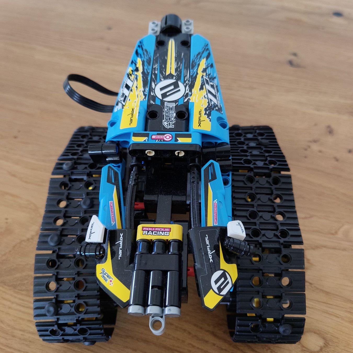 Lego Jouets: 2 Spielzeugautos Lego Technics – D'occasion à Meilen par FAVALLID 2
