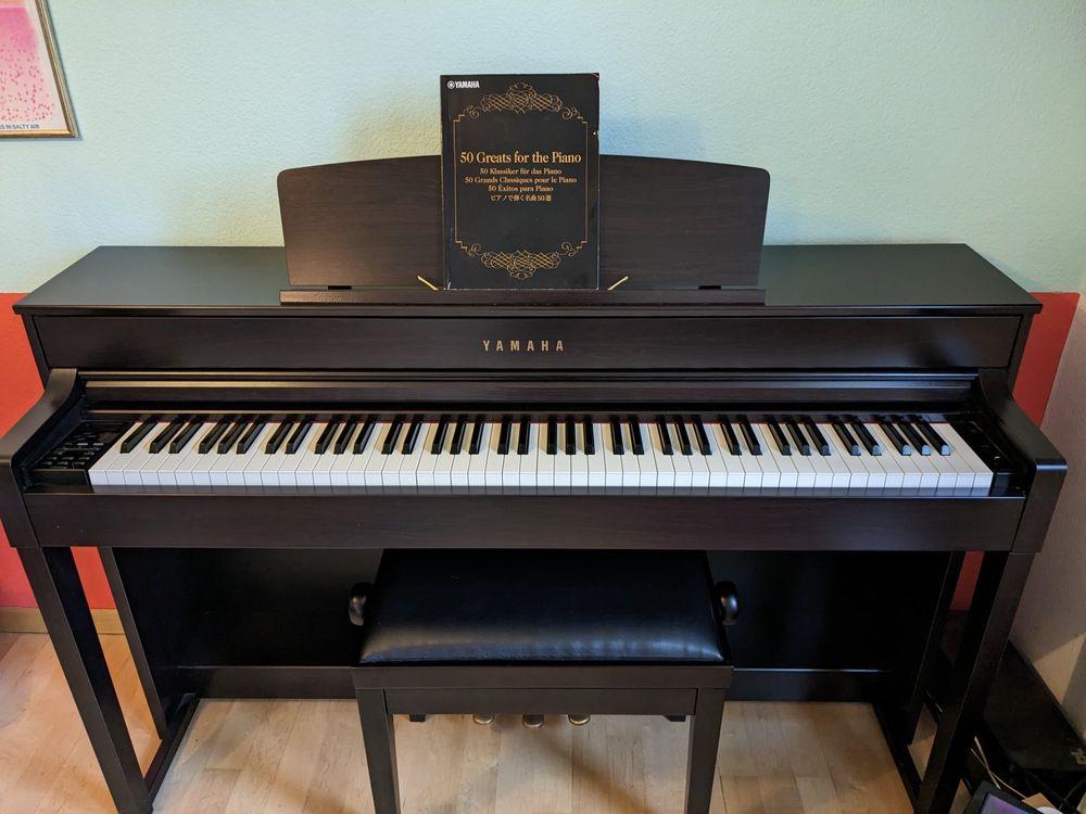 Yamaha Clp 575