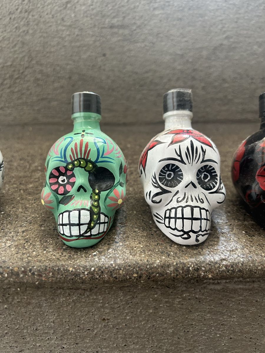 Bevande alcoliche: KAH Tequila Mini Flaschen 6 St. – Nuovo e nell'imballaggio originale da Hombrechtikon venduto da Raffaele0711 2