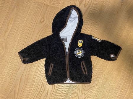 Jacke/ Pullover H&M Gr. 74