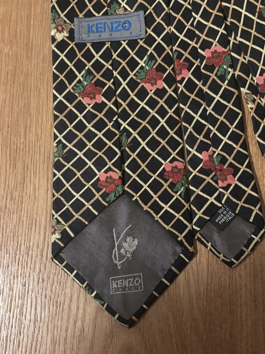 Kenzo Cravates: Krawatte Kenzo  – D'occasion à Würenlos par Ashley24 4