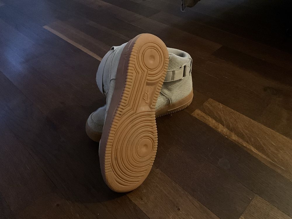 Nike Scarpe da donna: Nike Schuhe – Usato da Nänikon venduto da Pflip 2