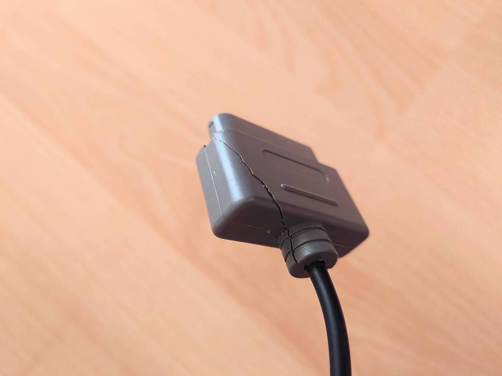 Manettes: SNES Controller – D'occasion à Leuzigen par Darcry 2