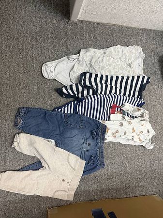 Kinderkleider Grösse 74/80