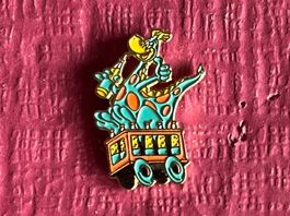Comic Pin