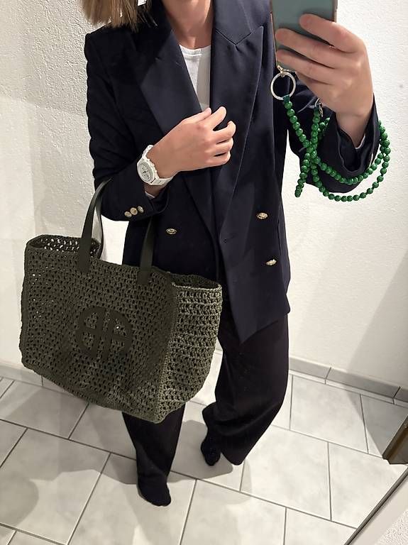 Taschen für Damen: Anine Bing Rio Shopper – Gebraucht aus Unterägeri von mar_96hk 1