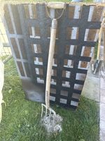 Gartengabel mit Holzstiel gebrauchter Zustand
