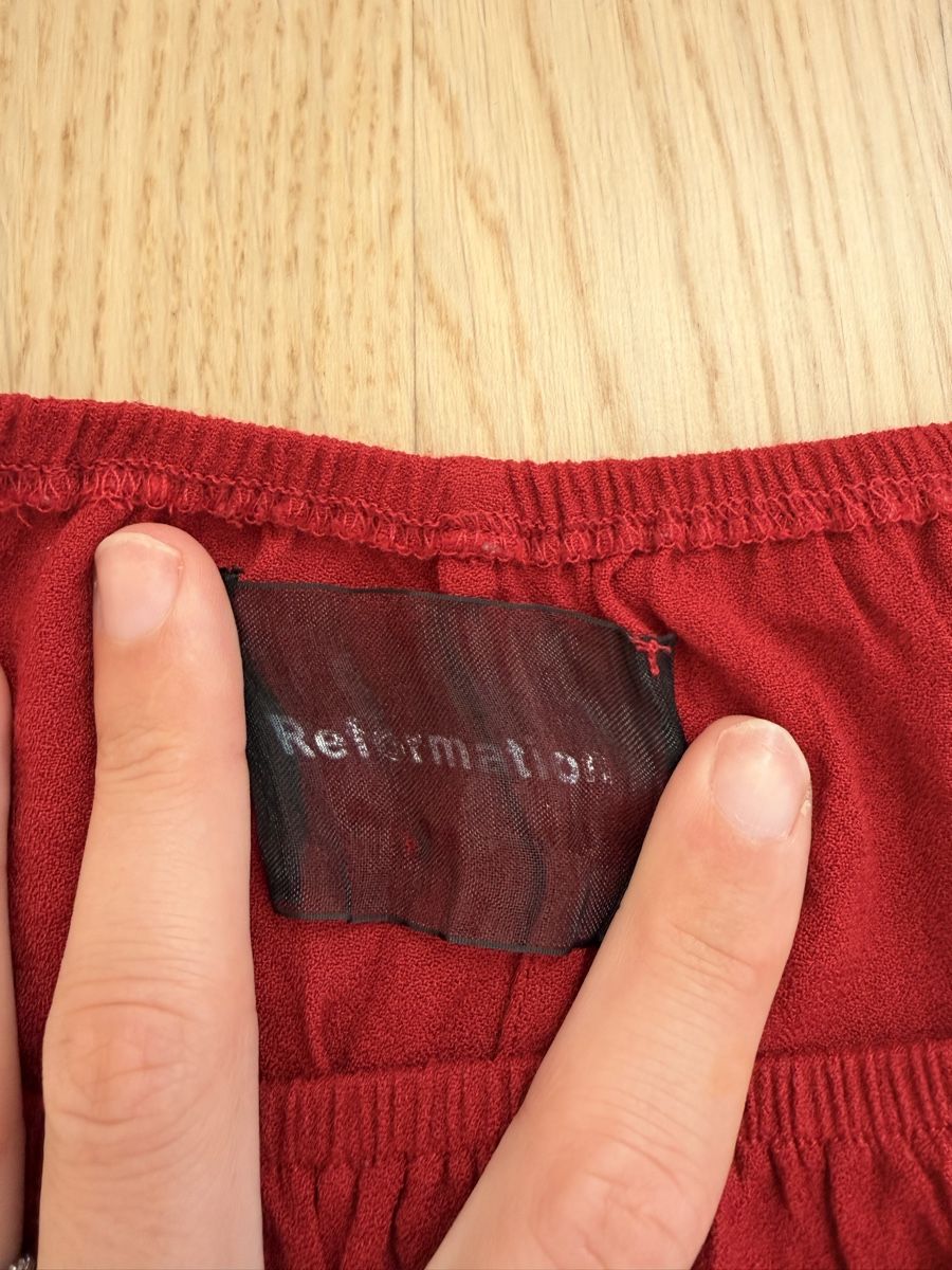 Reformation Vestiti: Reformation Kleid rot Grösse S neuwertig – Usato da Zürich venduto da jujupapa 1